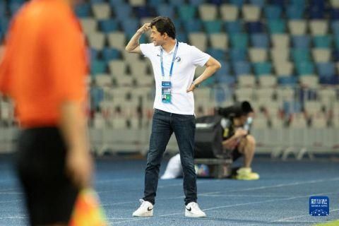 我很高兴我们能赢得这座冠军，而且今年总共赢得了五座奖杯。